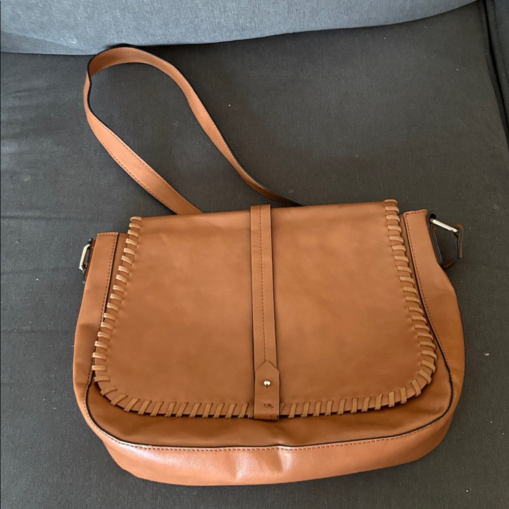 GAP Tan Leather Tote